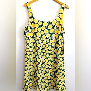 NWT DVF for Target Dress Size 12.Chic Floral Design-Flattering above knee dress